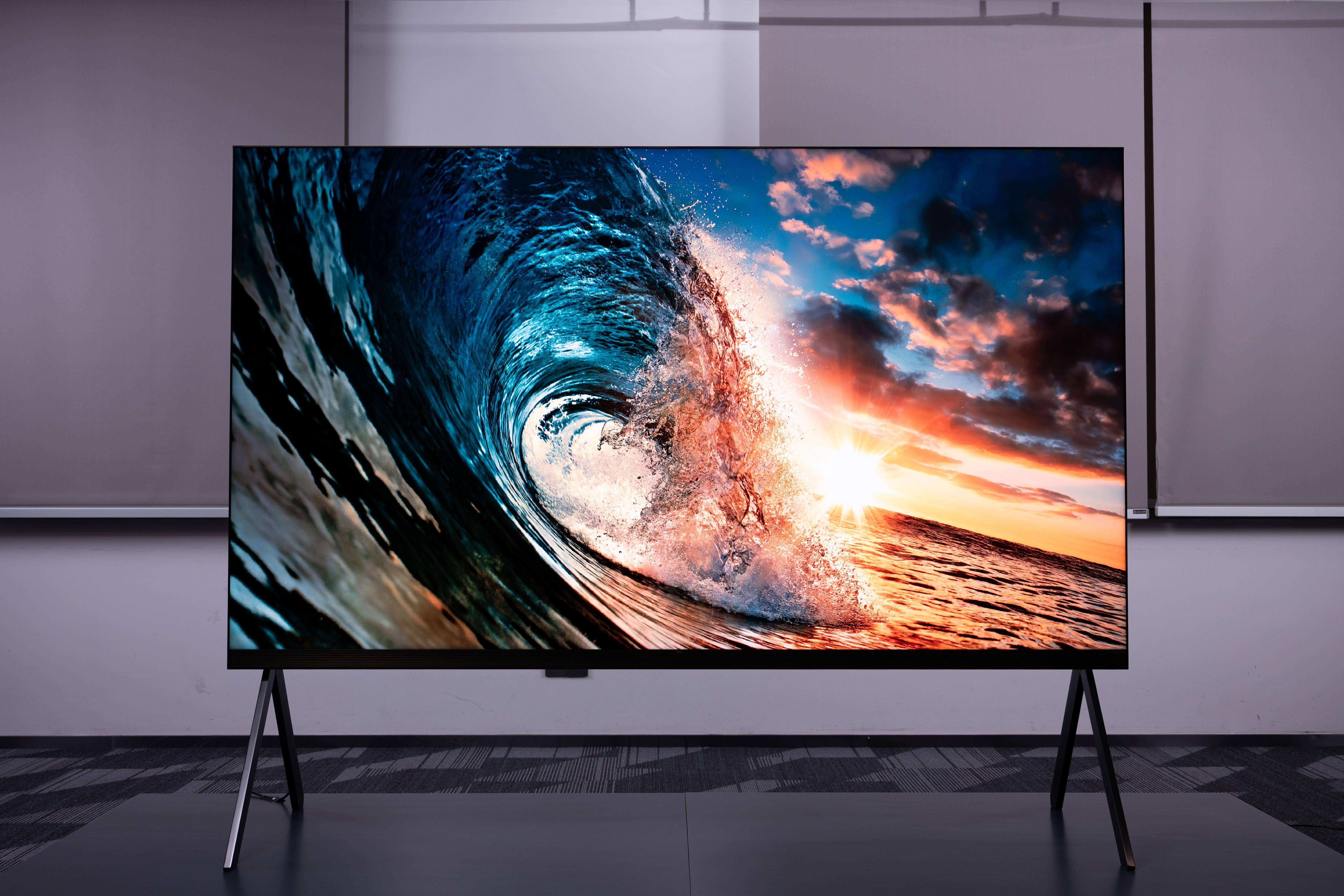 观赛热潮席卷京城：TCL与LPL共赴“英雄 敢为不凡”之约