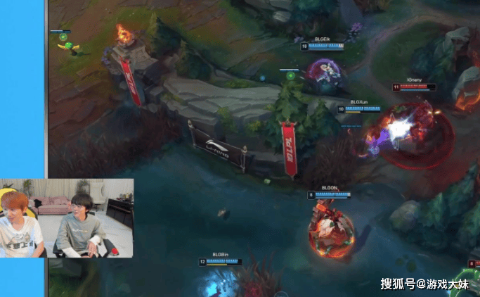 LOL热度严重下滑,多位职业选手都不想播了,纷纷直播玩其他游戏