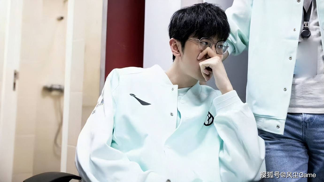 LPL转会期改革失败！6位一线选手休息，仅有3人参加竞拍