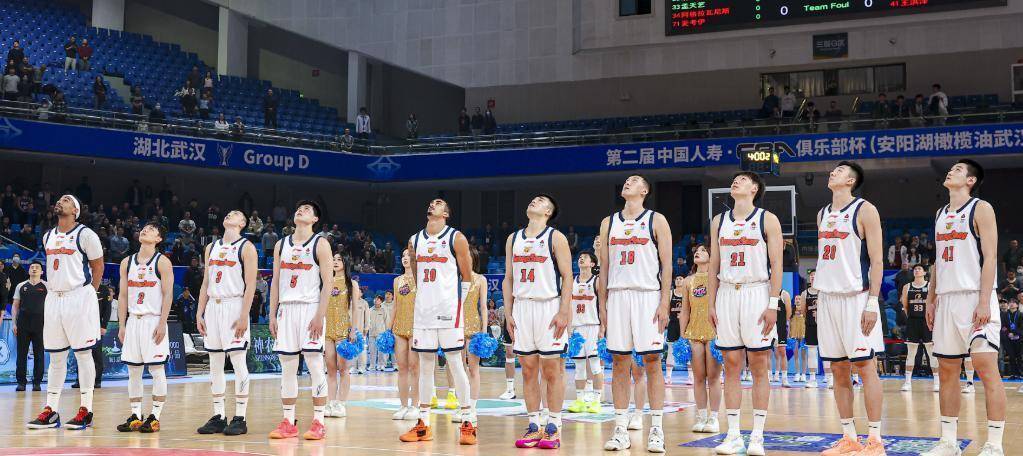 72%三分命(mìng)中率(lǜ)带飞山东！第一档(dàng)五队出爐(lú)，北京豪(háo)华阵容被(bèi)外(wài)援拖垮