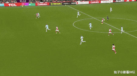 英超：阿森纳2-0布伦特福德5分领跑 梅里诺传射萨卡补刀 赖斯伤退