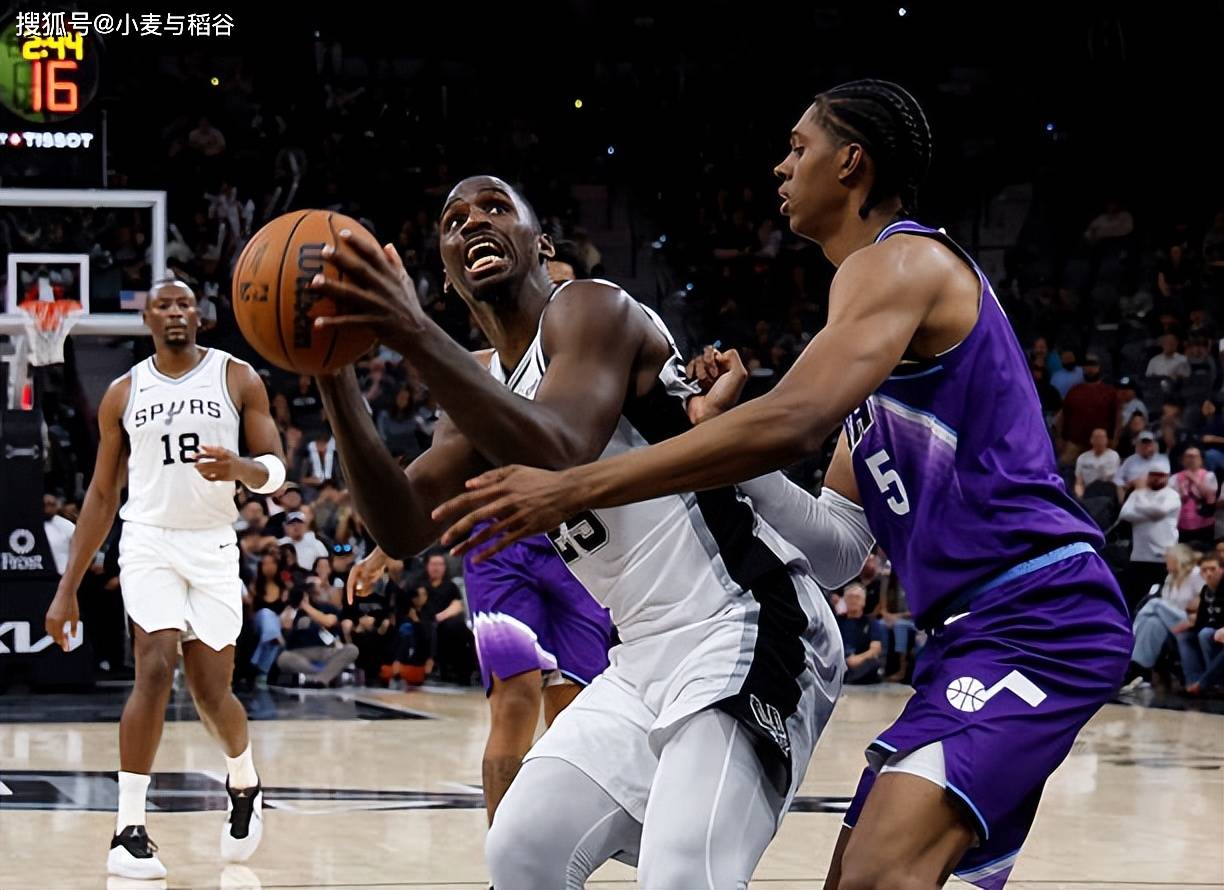 第(dì)四(sì)节和加时賽(sài)狂砍20分！马刺後(hòu)場(chǎng)新(xīn)援找回了夏季联賽(sài)的统治力？