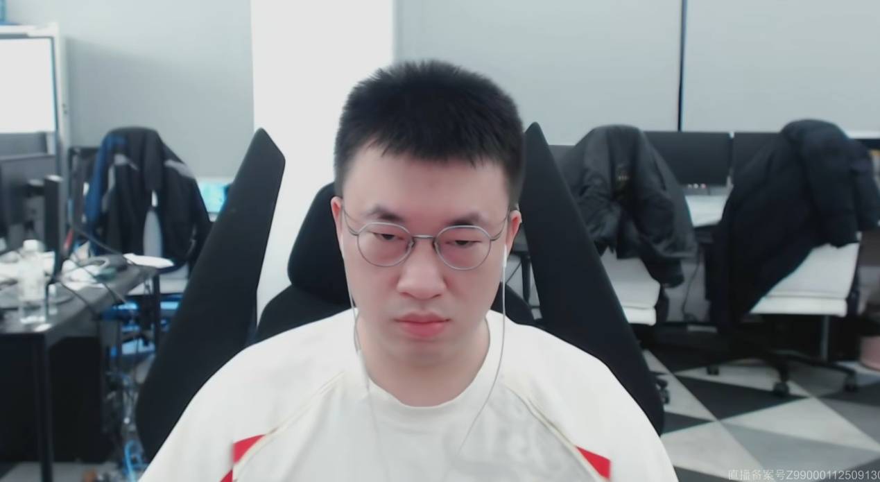 LPL官方大发雷霆(tíng)！官方解说透露(lù)，联盟很生气，对ASI成(chéng)绩相当不满