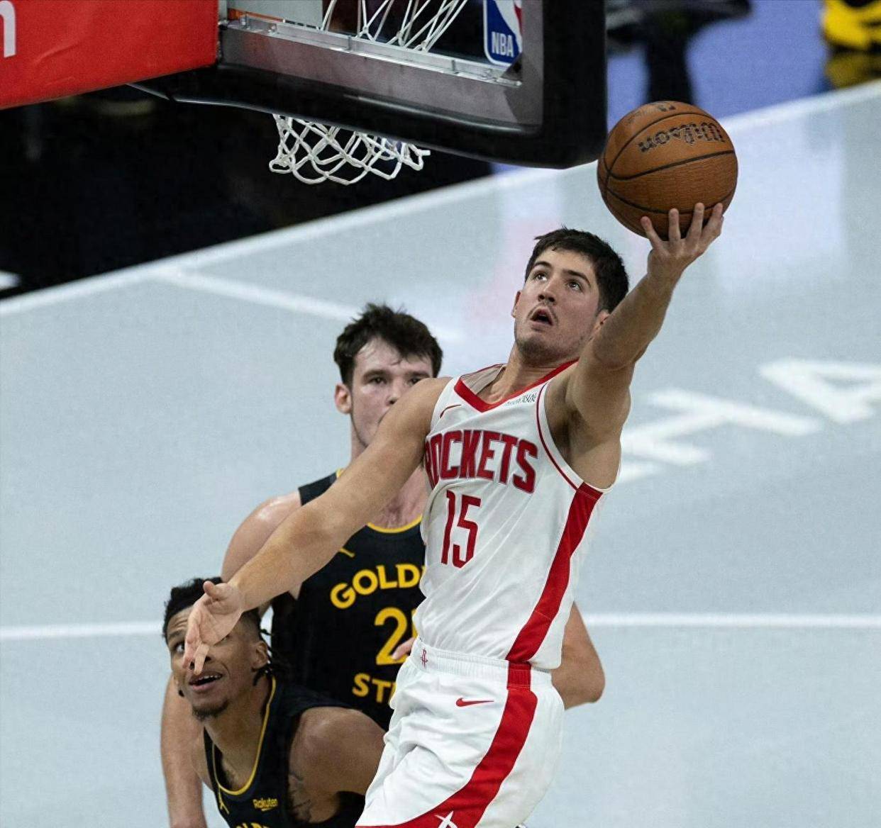 精彩比赛！今晚7：305套直播