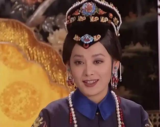 熬死多尔衮，算计鳌拜：孝庄从“弃子”到“庄家”的翻盘局