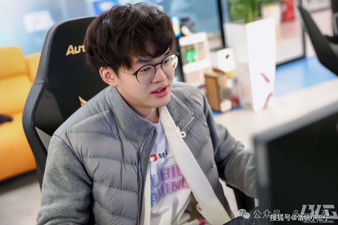 BLG淘汰的原因找到了，管泽元真毒奶！LPL整体水平提升了